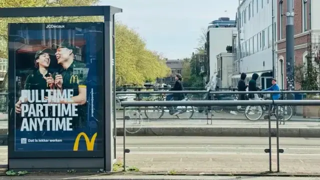 Ámsterdam, primera capital del mundo en prohibir la publicidad de carne en las calles