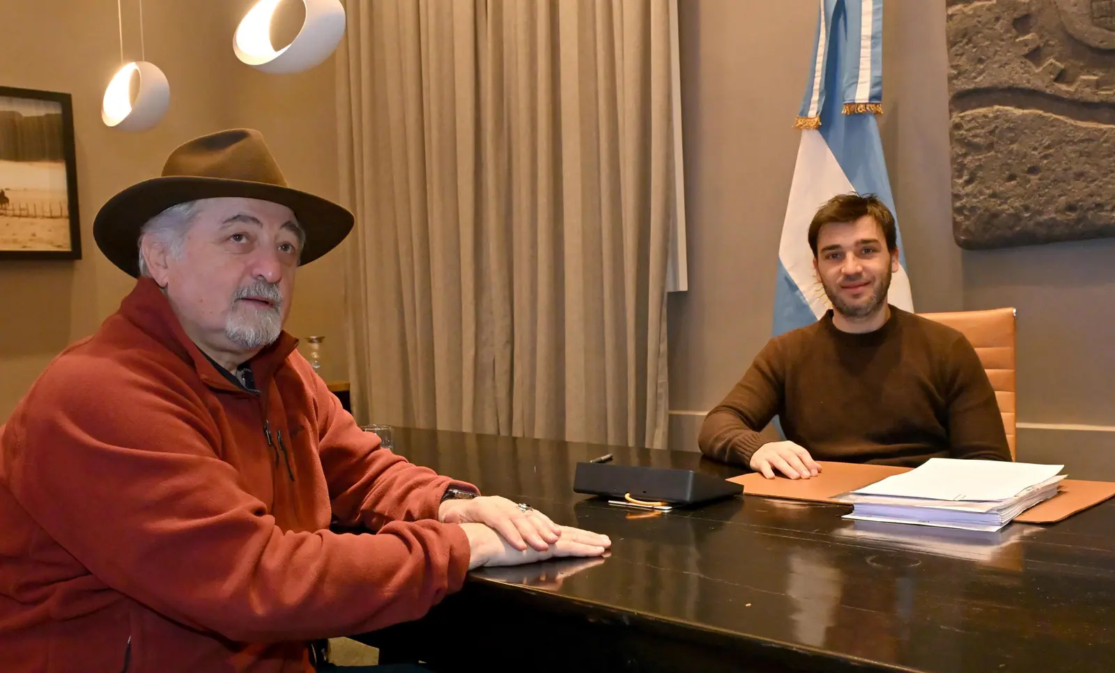 Torres recibió al intendente de Comodoro Rivadavia