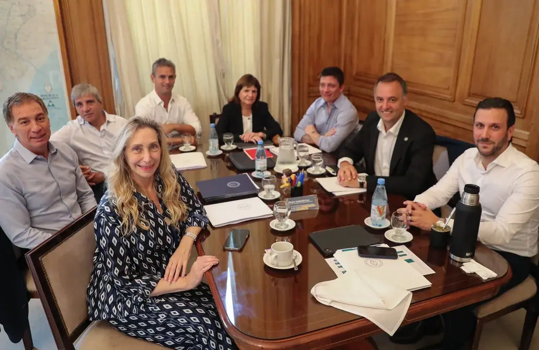 La mesa política buscará cerrar grietas ante la reforma electoral
