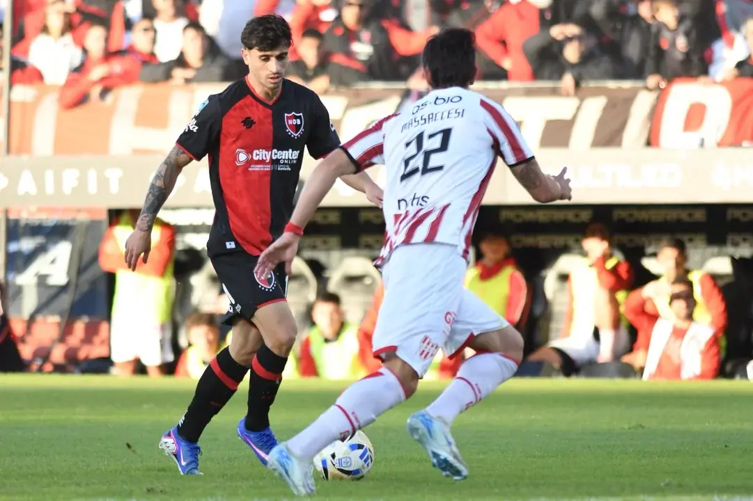 Instituto igualó con Newell’s y no pudo volver a la zona de clasificación