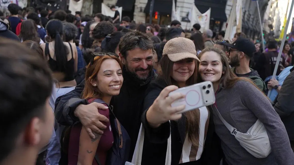 “Déjense de joder con la educación pública”