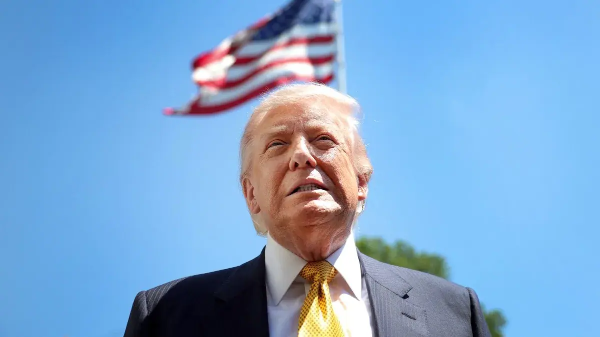 Trump lanzó una dura advertencia a Irán y exigió un acuerdo con Estados Unidos