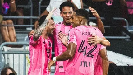 Con doblete de Messi, el Inter Miami abrió la Leagues Cup con un triunfo ante San Luis