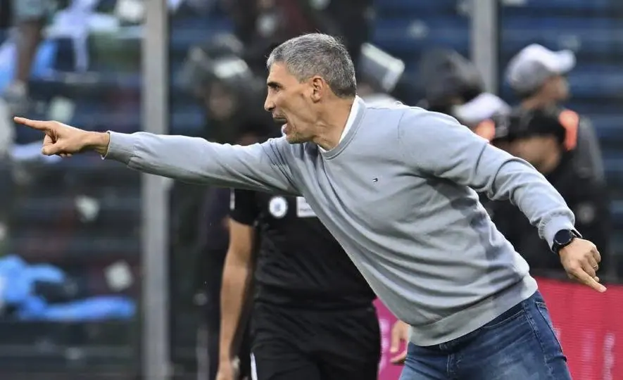 Luego de la derrota ante Boca, Racing despidió a Vojvoda