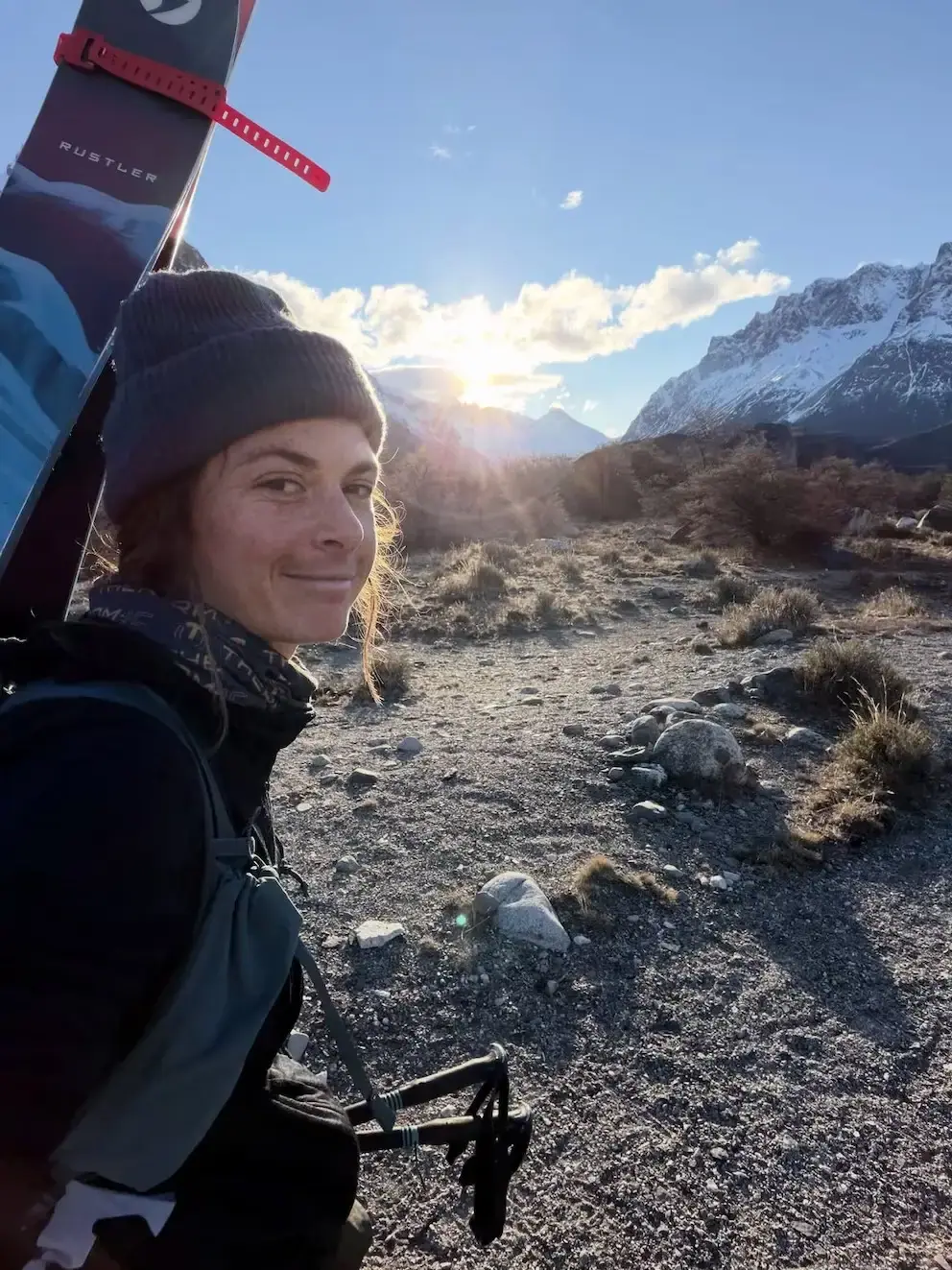 Santa Cruz: murió una turista francesa tras una avalancha en el cerro Crestón
