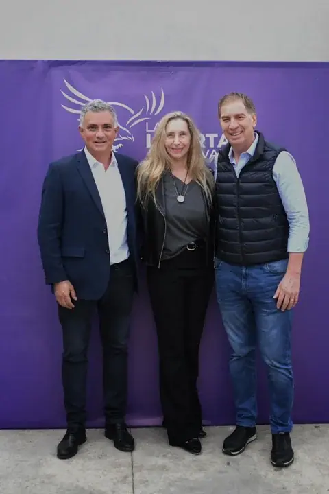 LLA ajusta los resultados de sus cabildos abiertos y mide su relación con el PRO