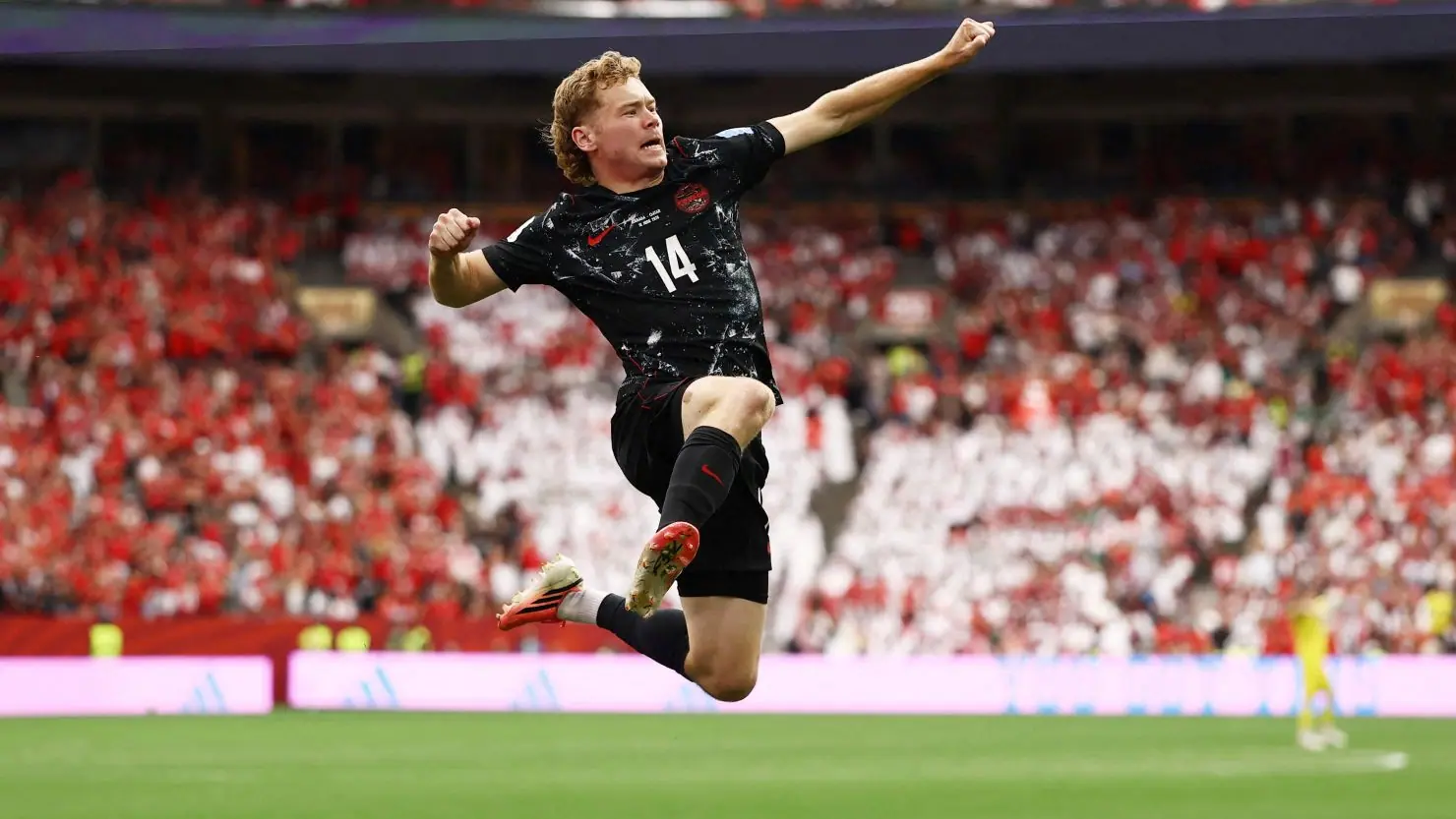 Canadá goleó a Qatar y se acercó a los dieciseisavos de final del Mundial 2026