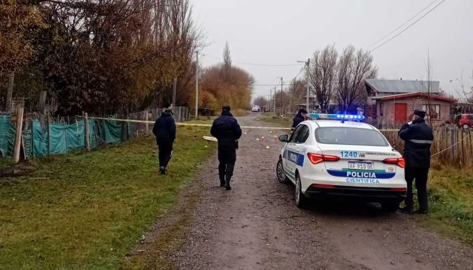Fiscalía investiga una tentativa de homicidio tras un violento enfrentamiento en Aldea Escolar