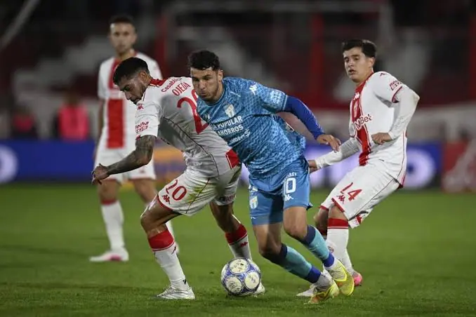 Huracán igualó sin goles ante Atlético Tucumán